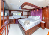 TASIA 131ft Westport Yachts sold superyacht - stateroom
