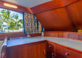 BIG WEDNESDAY 43ft Merritt Boat Works sold superyacht - main salon