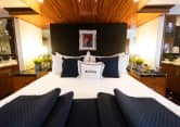 CA’D’ZAN 80ft Hatteras sold superyacht - stateroom