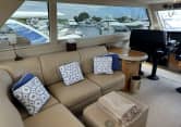 DARE TO DREAM 80ft Lazzara Yachts sold superyacht - main salon
