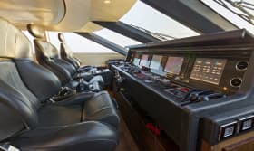 FIVE WAVES 118ft AB Yachts sold superyacht - bridge