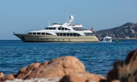 VIRTUE 120ft Benetti luxury yacht charter - photo