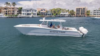 SHOWTIME 43ft Freeman Boatworks luxury yacht for sale - profile view