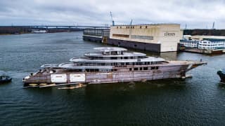 JASSJ 336ft Lurssen new build superyacht - profile view