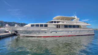 ELIZABETH 118ft Trinity Yachts sold superyacht - profile view