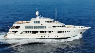 MIRGAB VI 160ft Royal Hakvoort luxury motor yacht - profile view
