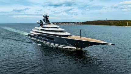 KISMET 400ft Lurssen completed superyacht - profile view