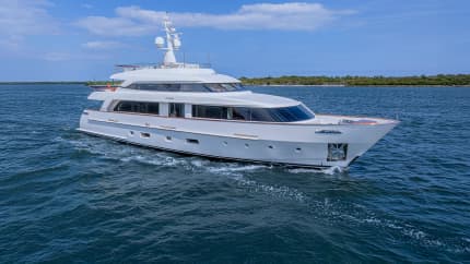 BETTY JANE 112ft Sanlorenzo luxury yacht for sale - profile view