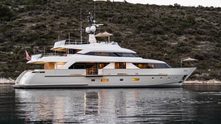 110ft SANLORENZO YACHTS yacht BONITA II u2014 exterior