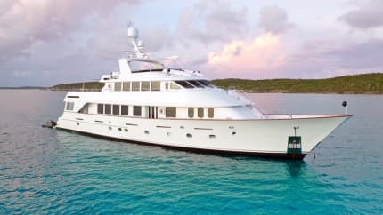 120ft CHRISTENSEN yacht CHANSON u2014 exterior