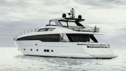 87ft Sanlorenzo yacht ALMA BLU — exterior
