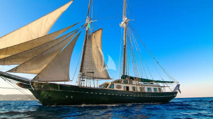 138ft Custom Line yacht ARKTOS — exterior