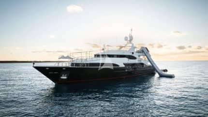 143ft Benetti yacht ARTHURS WAY — exterior