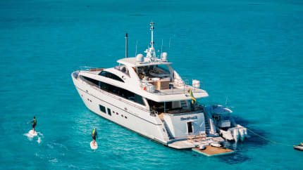 105ft Princess yacht BEACHFRONT II — exterior