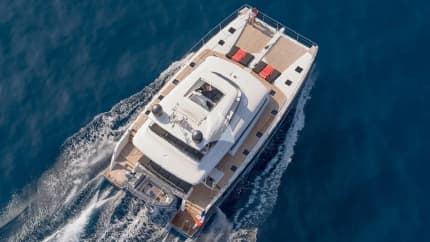 64ft Lagoon yacht CUTE LITTLE CAT — exterior