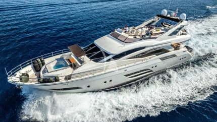 76ft Dominator yacht DALIA — exterior