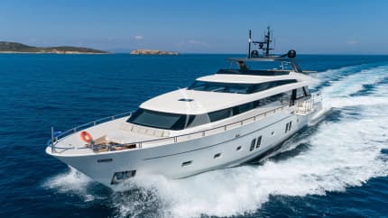 106ft Sanlorenzo yacht DINAIA — exterior