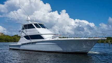 60ft HATTERAS yacht EAGLE’S NEST u2014 exterior