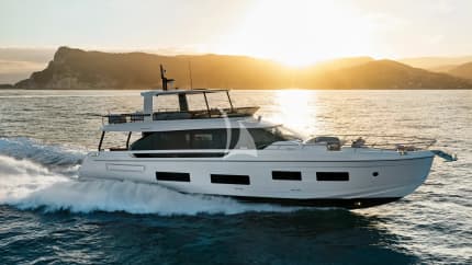 81ft Azimut yacht EXPLORA — exterior