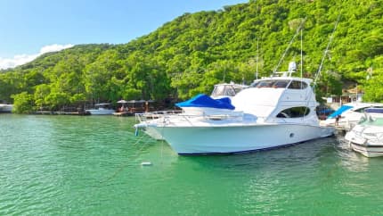 68ft HATTERAS yacht HATTERAS 68 CONVERTIBLE u2014 exterior
