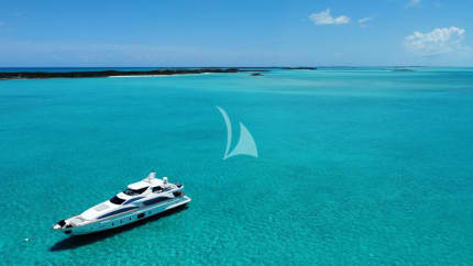 105ft Azimut yacht INSIEME — exterior