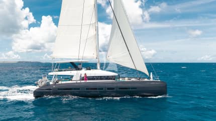 78ft Lagoon yacht J. SPARROW — exterior