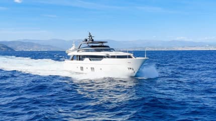 102ft SANLORENZO YACHTS yacht LE GYPSY u2014 exterior