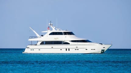 85ft Horizon yacht LEXINGTON — exterior