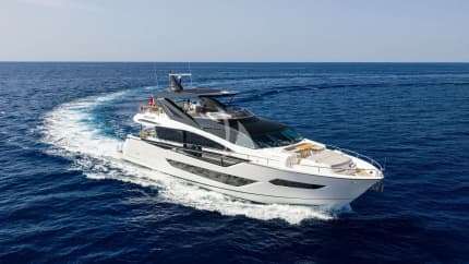 87ft Sunseeker yacht MOONLIGHT — exterior