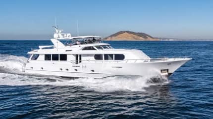 97ft Broward yacht MY LADY ALASKA — exterior