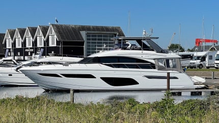 70ft PRINCESS YACHTS yacht PRINCESS 70 (P70078) u2014 exterior