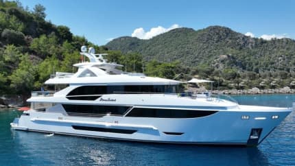 118ft HARGRAVE yacht ROMEO FOXTROT II u2014 exterior