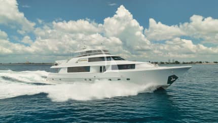 112ft Westport Yachts yacht SLEEPOVER — exterior