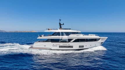 98ft Ferretti Yachts yacht TWINS — exterior
