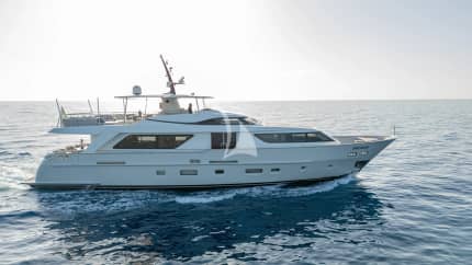 91ft Sanlorenzo yacht UNICKA — exterior