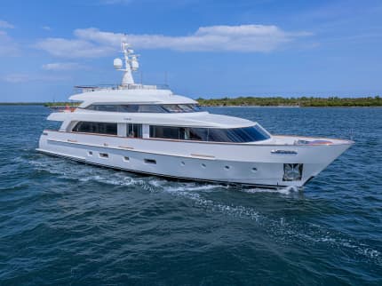 BETTY JANE 112ft Sanlorenzo luxury yacht for sale - profile view