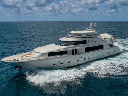 TASIA 112ft Westport Yachts sold superyacht - profile view