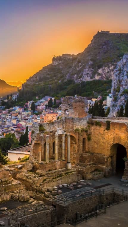 Sicily luxury yacht charter