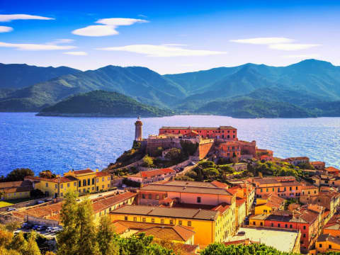 Elba luxury yacht charters