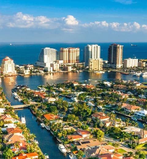 Coastal skyline | Moran Yacht & Ship