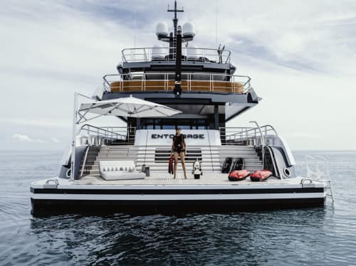 Luxury yachts for charter | Moran Yacht & Ship