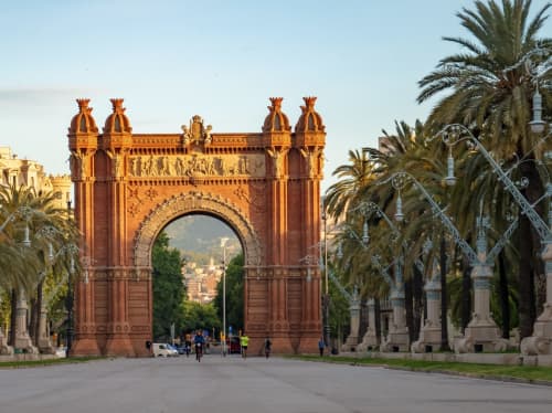 Barcelona luxury yacht charter