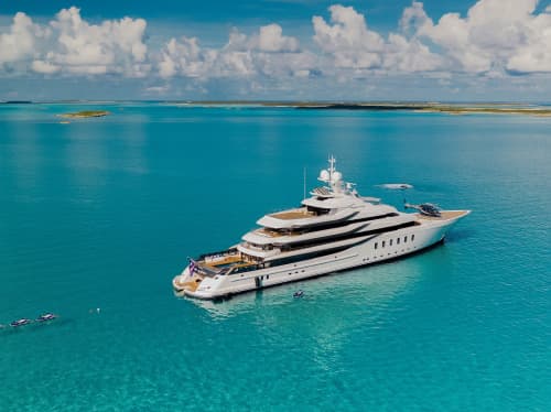 Bahamas luxury yacht charter