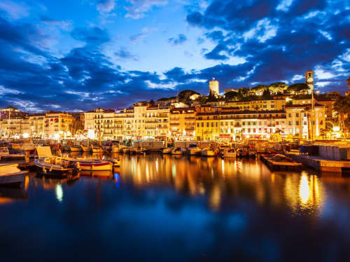 Cannes luxury yacht charter
