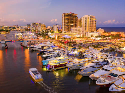 Harbor marina | Moran Yacht & Ship