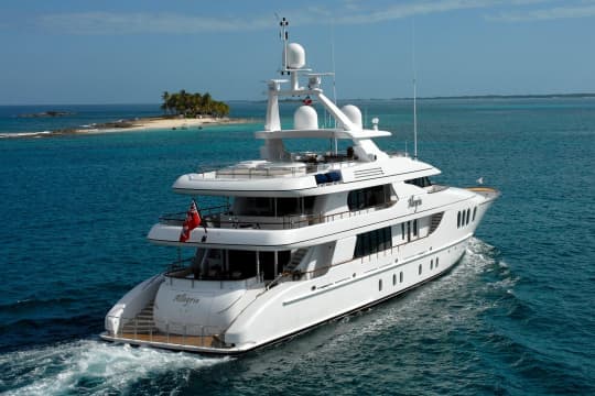 AMICA MEA 152ft Royal Hakvoort luxury motor yacht - profile view