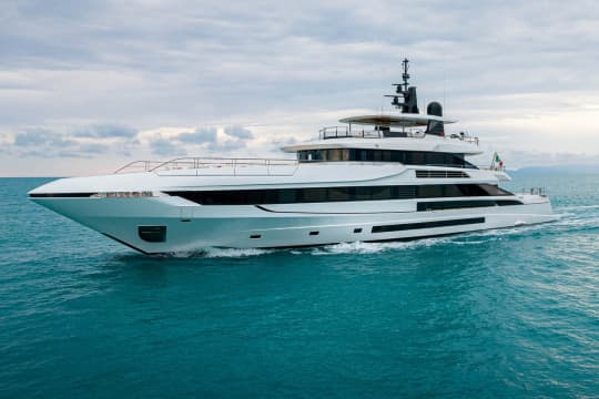 ALISA 164ft Mangusta luxury motor yacht - profile view