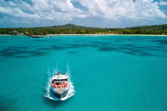 Owning a yacht for charter means you’re living well]