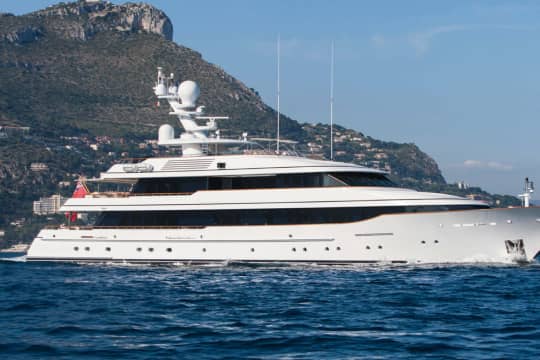 MADSUMMER 182ft Feadship luxury motor yacht - profile view