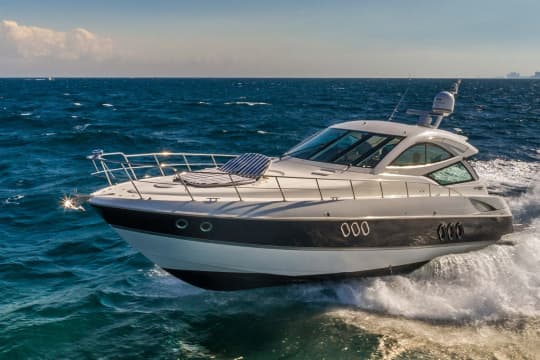 YOLO – 54′ (16.6m) Cruisers Yachts – Sales Central Agency Update!